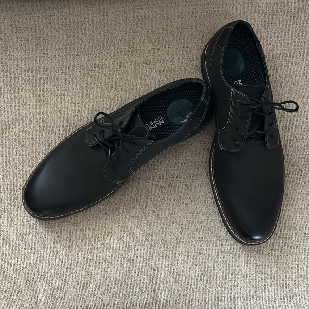 Nunn Bush® Chase Men's Plain Toe Oxford Shoes